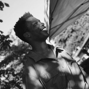 Meet your Posher, Tenen